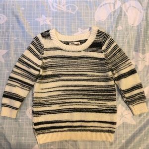 Old Navy size large sweater